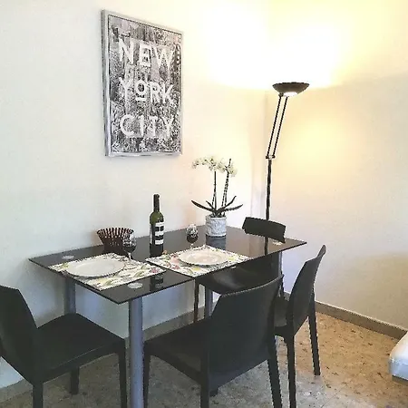 Ca Lidia * Garda (Verona)